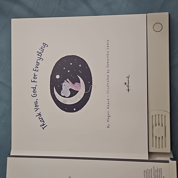 Hallmark recordable storybook Thank you God for Everything - Picture 4 of 6